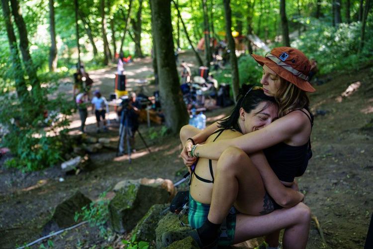 As war grinds on, Ukrainian climbers build a new outdoor culture inspired by Yosemite