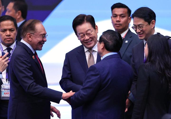 Malaysia's Anwar calls for dialogue over coercion at East Asia summit