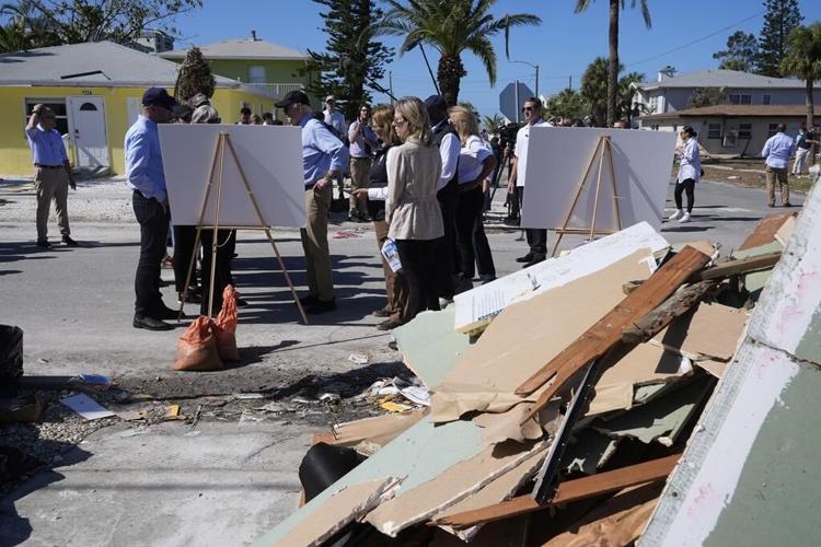 From the pulpit, Harris calls out Trump for hurricane misinformation