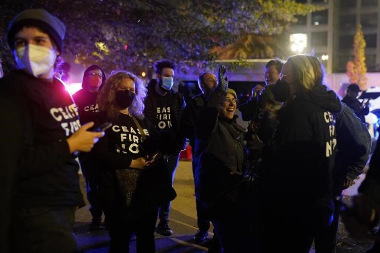 Police make arrests after protest outside Democratic HQ calling for cease-fire in Israel-Hamas war