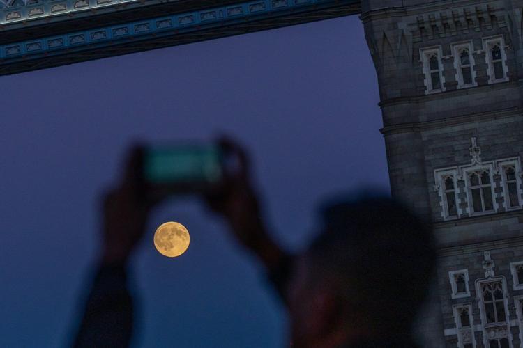 Photos of October's supermoon: A stunning start to a trio of celestial events