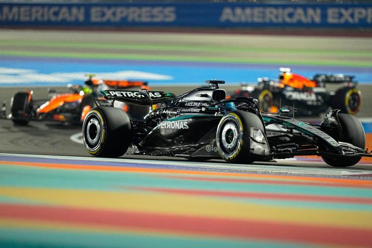 Piastri wins sprint race at Qatar GP to close gap on F1 leader Norris