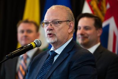 Manitoba bill would allow more peace officers in municipalities for transit and more