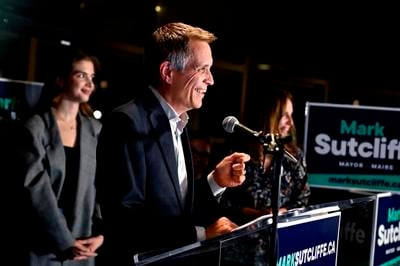 New Ottawa mayor Mark Sutcliffe and rookie council face big challenges ahead