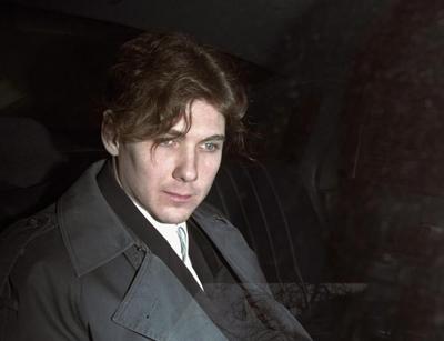 Le transfert de Paul Bernardo vers une prison à sécurité moyenne révolte Mendicino