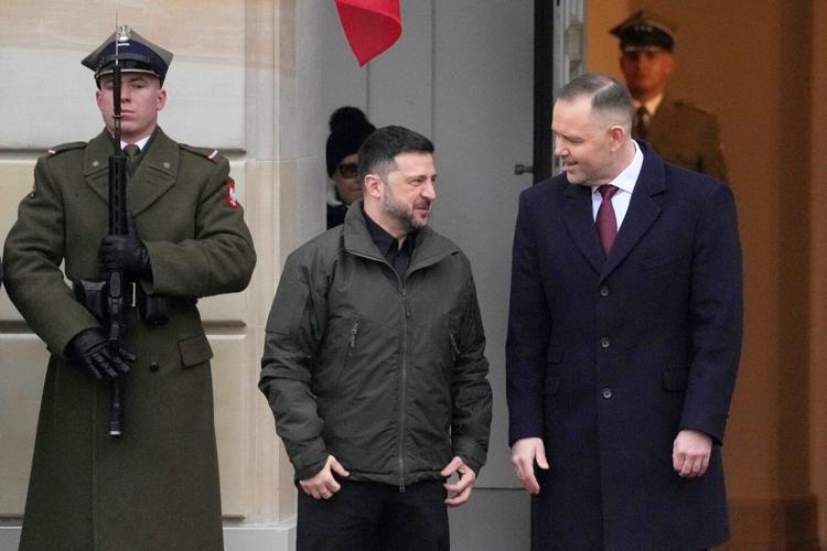 Zelenskyy signals good will to Polish president with Warsaw visit
