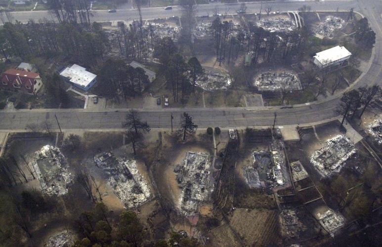 Grand Canyon blaze shows how managing a fire can go suddenly sideways