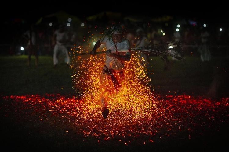 Relaxed COVID rules, deadly crowd crushes mark year in Asia