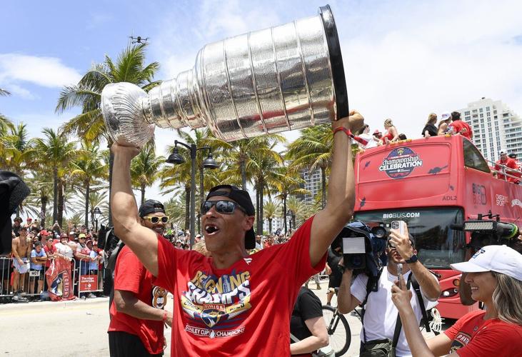 'This is amazing': Panthers celebrate 2nd consecutive Stanley Cup with another parade