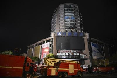 A fire kills 16 people at a shopping mall in southwestern China