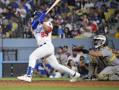 Dodgers have tentative deal to acquire Glasnow from Rays, subject to new contract, AP source says