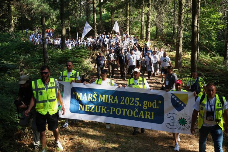Thousands march in Bosnia for the 30th anniversary of the Srebrenica massacre