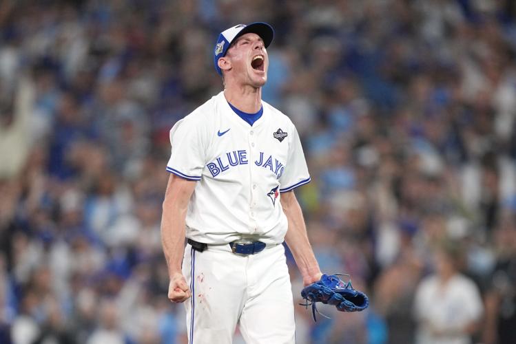 Photo-Gallery-BBO-World-Series-Game-One-28