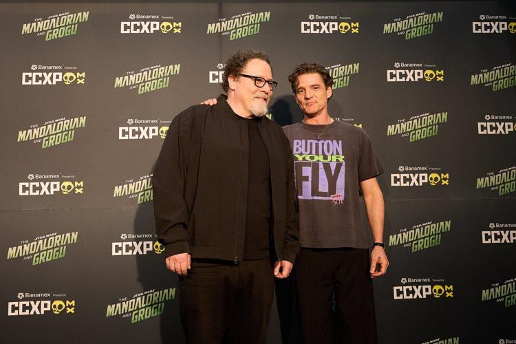 Pedro Pascal is moved to tears on his second visit to CCXP Mexico pop culture convention