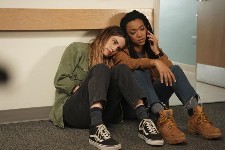 Movie Review: In 'My Dead Friend Zoe,' a dark comedy about PTSD