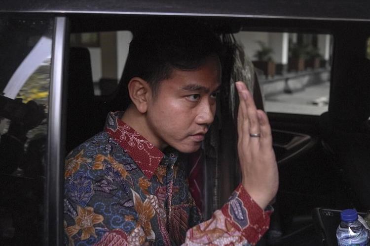 Indonesia top court rejects presidential age limit, clearing legal path for 72-year-old frontrunner