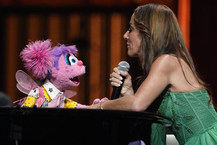 'Sesame Street' stars Elmo and Abby Cadabby sing and host in their Grand Ole Opry debut