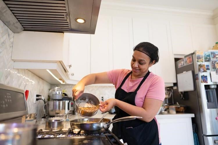 Taste of home: Tiffin lunch boxes bring comfort, affordability to immigrants