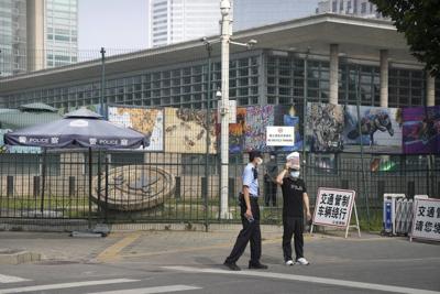 US bans government personnel in China from romantic or sexual relations with Chinese citizens