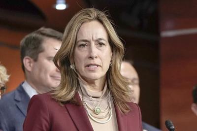 Lawmakers ask Pentagon leaders to commit to keeping the military out of politics and the election