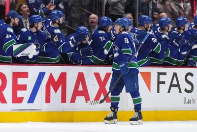 Vancouver Canucks snap skid with 4-2 win over struggling Colorado Avalanche