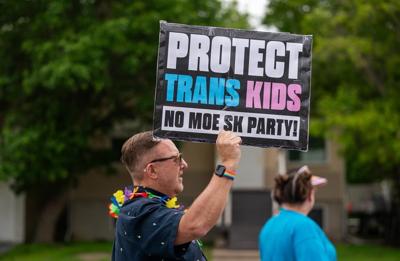 La loi sur les pronoms implantée dans les écoles de la Saskatchewan