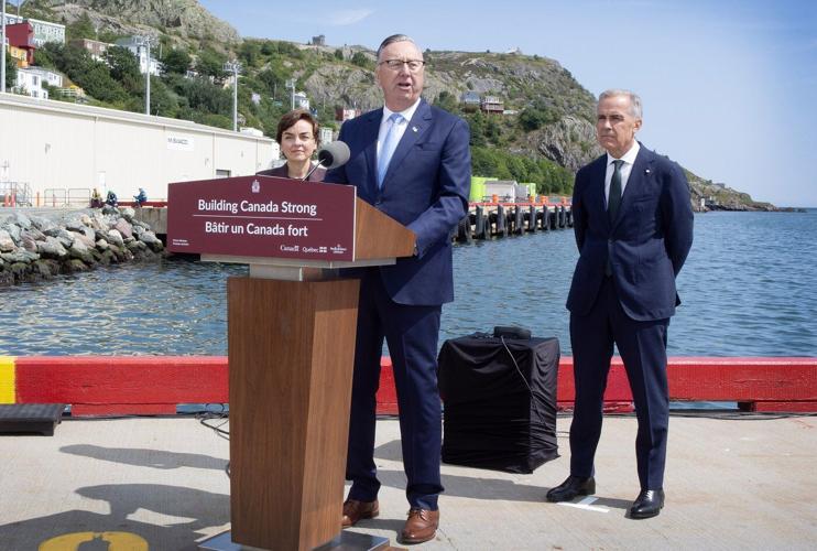 Labrador town demands help before it will back N.L.-Quebec energy pact