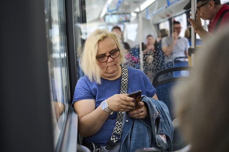 Disruptions of cellphone internet links in Russia are spreading