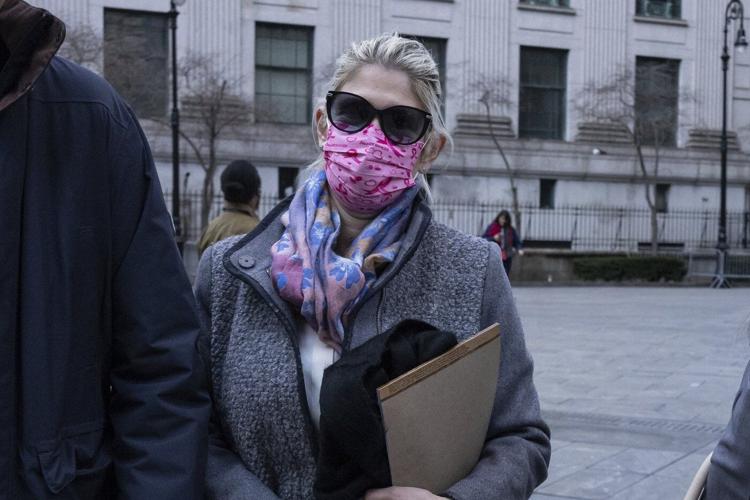 Trial begins for Nadine Menendez, wife of former US Sen. Bob Menendez