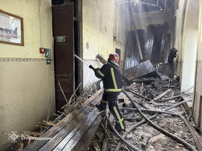 Russia kills 22 civilians in Ukraine as the Kremlin remains defiant over Trump threats