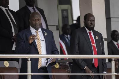 Presidents of South Sudan and Kenya push for a resolution in stalled peace talks