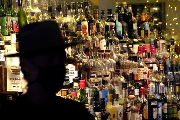Surgeon General calls for new label on drinks to warn Americans of alcohol's cancer risk