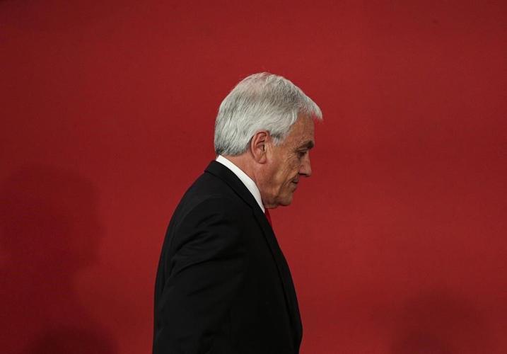 Former Chilean President Sebastián Piñera dies in a helicopter crash. He was 74