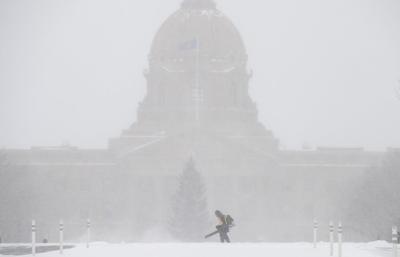 ��ɫtv libraries group urges Alberta to ditch 'political interference' in libraries
