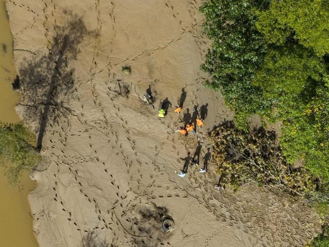 Crews search for survivors in North Carolina's mountains days after Helene's deluge