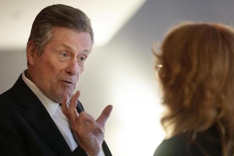 Course à la mairie de Toronto: l'ancien maire Tory soutient son ex-mairesse adjointe