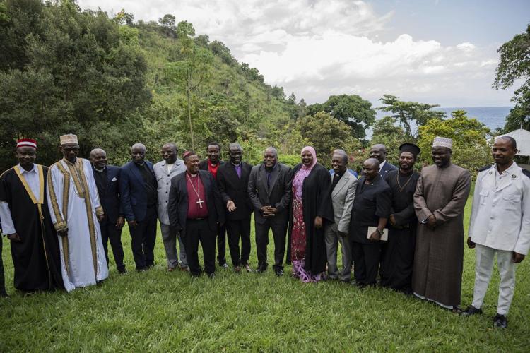 Former Congolese leader Kabila meets with religious leaders in rebel-controlled city