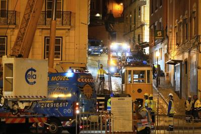 CP NewsAlert: Portuguese police say two Canadians dead in Lisbon streetcar crash