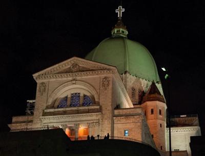 Montreal Oratory says no fire or noise reported, believes social media video is fake