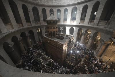 Church: Israel limiting rights of 'Holy Fire' worshippers
