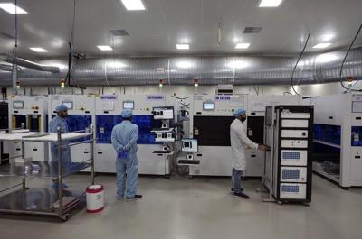 Taxes slow India's solar power rollout but boost manufacture