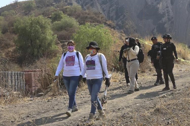 Mexican volunteer searchers say they've found a clandestine crematorium in Mexico City