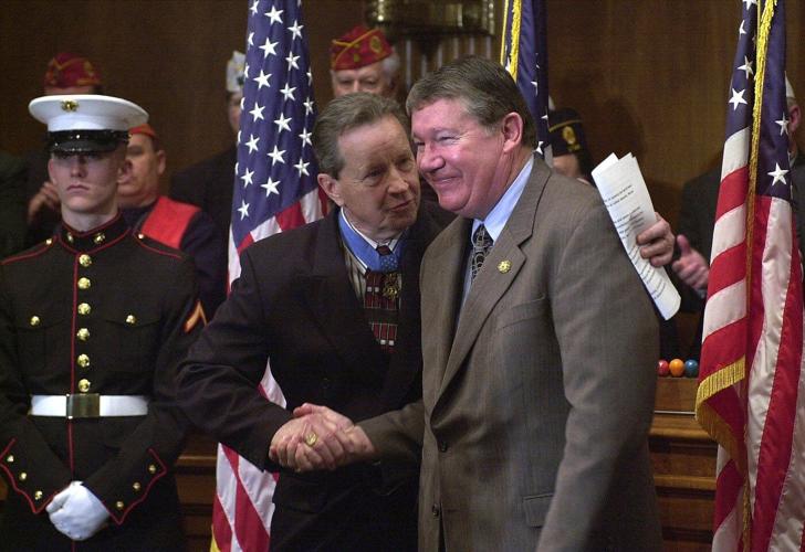 Randy 'Duke' Cunningham, Vietnam War hero convicted of accepting bribes as a congressman, dies at 83