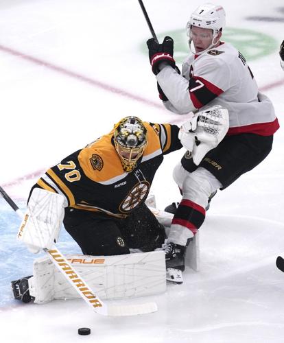 Korpisalo makes 29 saves against former team in Bruins' 2-0 victory over Senators