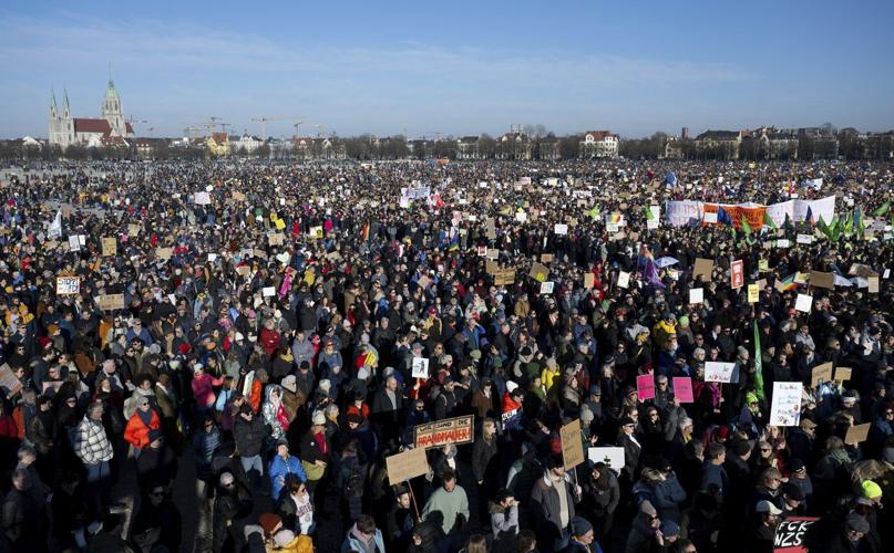 At least 200,000 protesters rally in Munich against far-right AfD ahead of German election
