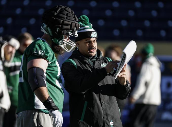 Former Bomber star Andrew Harris back in Winnipeg as a Roughrider coach