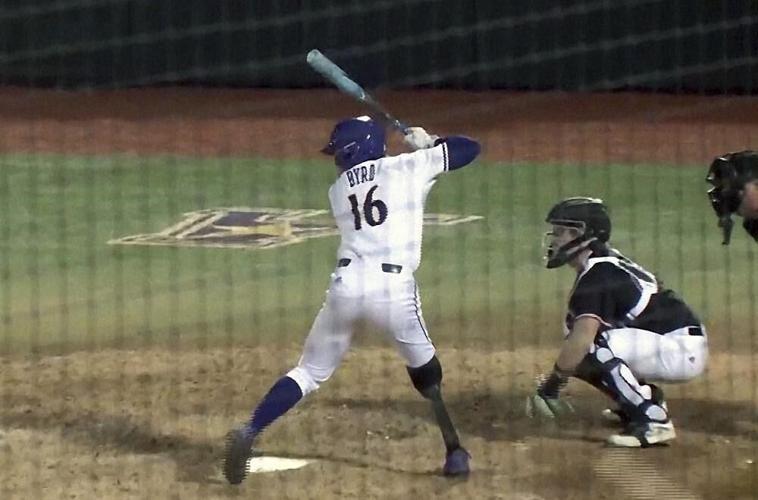ECU baseball player appears in game with prosthetic leg after boating accident