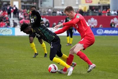 ��ɫtv defender Scott Kennedy suffers shoulder injury on the eve of the World Cup