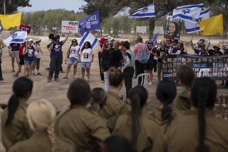 UN food agency chief says women and children are starving in Gaza and pressed Netanyahu on aid