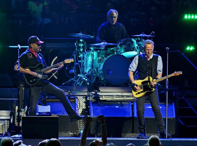 Bruce Springsteen calls out the White House and announces a protest festival